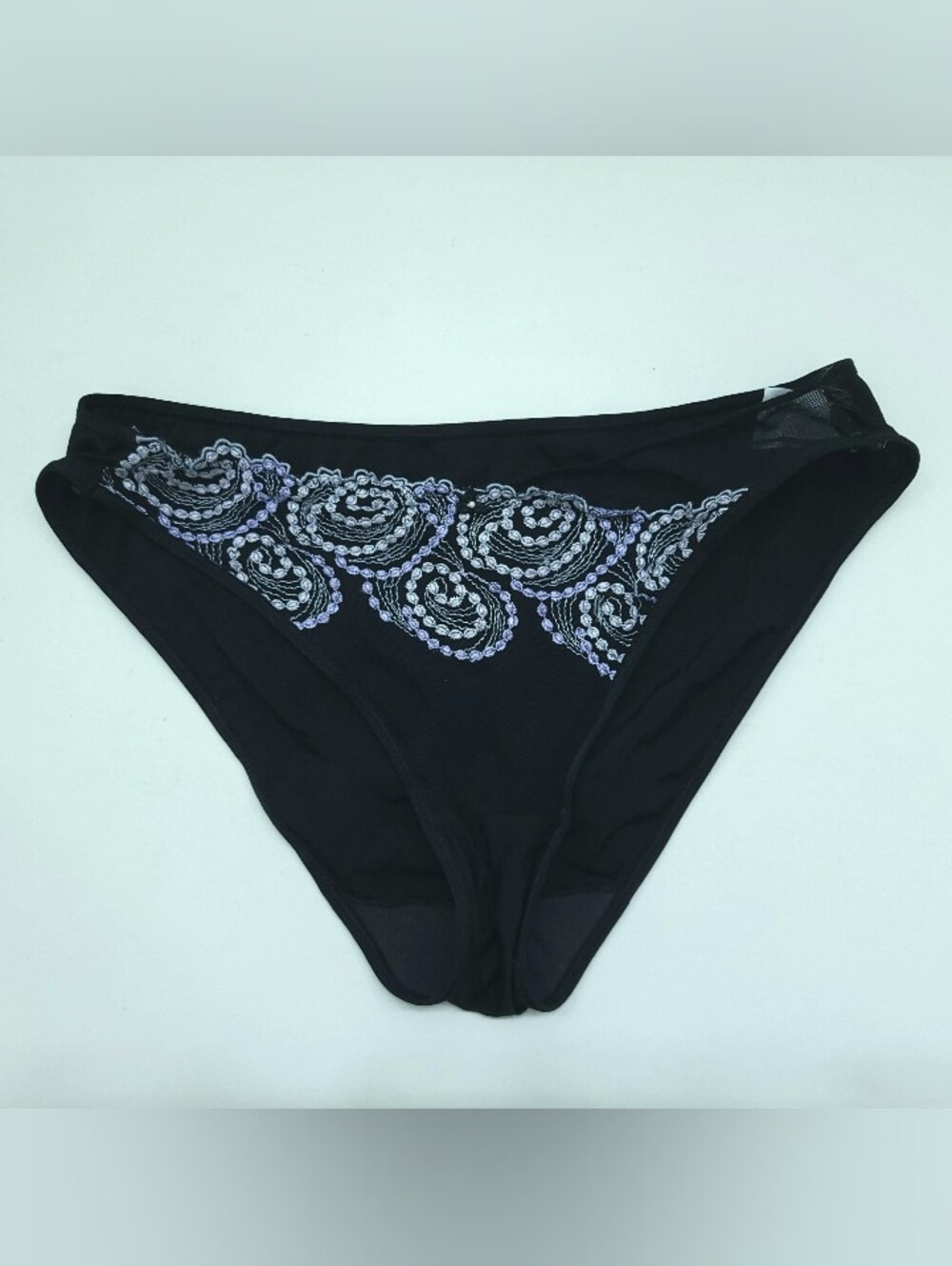 Vintage Vanity Fair Panties Embroidered Sheer Stretch 46-282 90s Y2K Medium